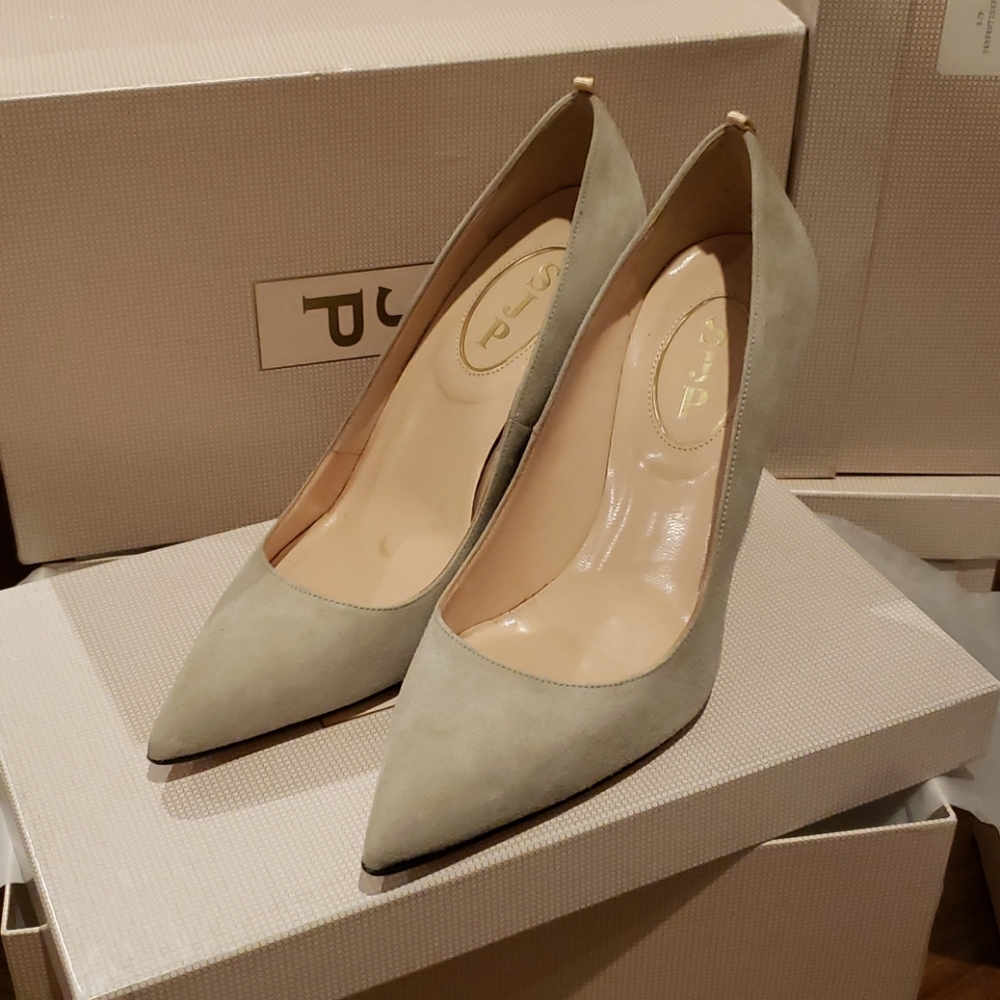 SJP by Sarah Jessica Parker Fawn Suede Heels 37